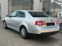 Gebraucht VW Jetta 150 PS (110 kW) 2006 Silber Limousine