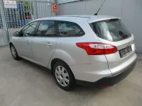 Gebraucht Ford Focus Trend 95 PS (69 kW) 2012 Polarsilber metallic Kombi