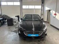 Gebraucht Ford Focus Titanium 150 PS (110 kW) 2019 Schwarz Limousine