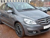 Gebraucht Mercedes B160 95 PS (69 kW) 2011 Grau Van / Kleinbus