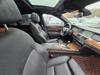 Gebraucht BMW 740 Shadowline 306 PS (225 kW) 2011 Schwarz Limousine