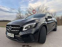 Gebraucht Mercedes GLA180 122 PS (89 kW) 2017 Schwarz SUV