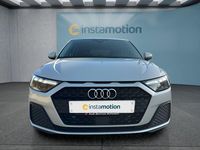 Neu Audi A1 116 PS (85 kW) 2026 Grau SUV