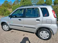 Usata Suzuki Ignis 80 CV (58 kW) 2002 Argento Utilitaria