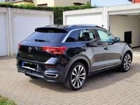 Gebraucht VW T-Roc R-line 150 PS (110 kW) 2022 Schwarz SUV