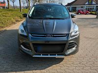 Gebraucht Ford Kuga Titanium 179 PS (131 kW) 2015 Grau SUV