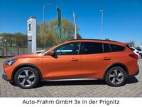 Używany Ford Focus Active 150 KM (110 kW) 2019 Pomarańczowy Sedan/Limuzyna