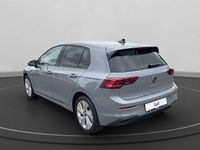 Gebraucht VW Golf VIII Life 116 PS (85 kW) 2024 Mondsteingrau Limousine