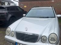 Gebraucht Mercedes E320 Avantgarde 224 PS (164 kW) 2001 Grau Limousine