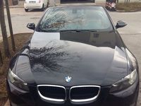 Gebraucht BMW 330 Cabriolet 231 PS (169 kW) 2008 Schwarz metallic Cabrio