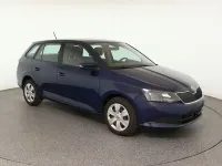Gebraucht Skoda Fabia Ambition 75 PS (55 kW) 2017 Modra pacific/pacific blau Kombi