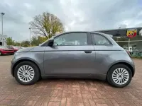 Gebraucht Fiat 500e 86 kW (118 PS) 2023 Grau Kleinwagen