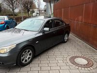 Gebraucht BMW 530 300 PS (220 kW) 2005 Grau Limousine
