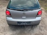 Gebraucht VW Polo 80 PS (58 kW) 2008 Grau Kleinwagen