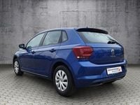 Gebraucht VW Polo Comfortline 80 PS (58 kW) 2021 Blau Limousine