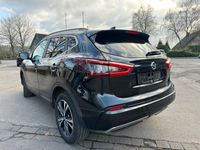 gebraucht Nissan Qashqai N-Connecta 1,3 DIG-T/360°,Navi,DAB