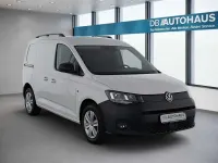 Gebraucht VW Caddy 102 PS (75 kW) 2024 Weiß Van / Kleinbus