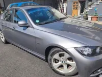 Gebraucht BMW 320 163 PS (119 kW) 2010 Grau Limousine