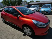 Gebraucht Renault Clio IV LIMITED 73 PS (53 kW) 2016 Rot Limousine