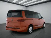 Usata VW Multivan 150 CV (110 kW) 2025 Arancione Monovolume