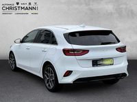 Neu Kia Ceed Style 101 PS (74 kW) 2026 Carrarawhite Kleinwagen