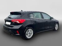 Gebraucht Ford Focus Titanium 125 PS (91 kW) 2022 Schwarz Limousine