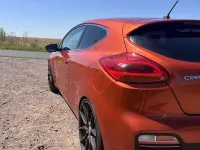 Gebraucht Kia Ceed Edition 7 135 PS (99 kW) 2013 Orange Kleinwagen