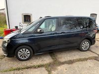 Gebraucht VW Multivan Life 150 PS (110 kW) 2024 Blau Van