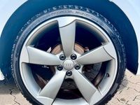 Gebraucht Audi A1 Exclusive 185 PS (136 kW) 2012 Weiß Kleinwagen