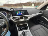 Gebraucht BMW 318 150 PS (110 kW) 2019 Weiß Limousine