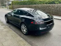Occasion Tesla Model S Standard Range 397 kW (541 ch) 2019 Noir Citadine