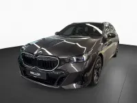 Neu BMW 540 Sport Line 303 PS (222 kW) 2026 Grau Kombi