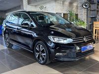 Gebraucht VW Touran Highline 150 PS (110 kW) 2021 Schwarz Van / Kleinbus