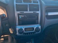 Second-hand Kia Sportage EX 175 CP (128 kW) 2006 Argintiu SUV