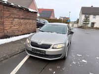Gebraucht Skoda Octavia 105 PS (77 kW) 2014 Gold Limousine