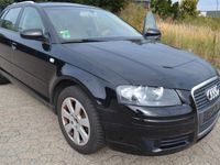 Gebraucht Audi A3 Ambiente 116 PS (85 kW) 2004 Schwarz Limousine