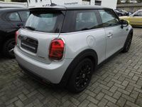Gebraucht Mini Cooper SE Classic 135 kW (184 PS) 2022 Silber Kleinwagen