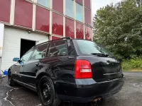 Gebraucht Audi A4 150 PS (110 kW) 2000 Schwarz Kombi