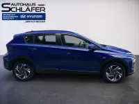 Gebraucht Hyundai Bayon Trend 101 PS (74 kW) 2023 Intense blue / mic SUV