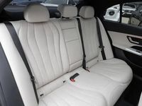 Gebraucht Mercedes E200 AMG 204 PS (150 kW) 2025 Blau metalliclack nautikblau Limousine