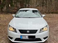 Gebraucht Seat Leon Style 105 PS (77 kW) 2015 Weiß Limousine
