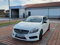 Gebraucht Mercedes A250 211 PS (155 kW) 2015 Weiß Kleinwagen
