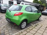 Gebraucht Mazda 2 Inclusive 86 PS (63 kW) 2008 Grün Kleinwagen