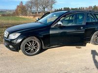 Gebraucht Mercedes C180 156 PS (114 kW) 2007 Schwarz Kombi