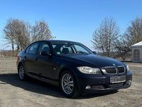 Gebraucht BMW 320 150 PS (110 kW) 2006 Blau Limousine