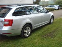 gebraucht Skoda Octavia 2.0 TDI 110kW DSG AMBITION COMBI AMB...