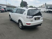 Gebraucht Mitsubishi Outlander 177 PS (130 kW) 2011 Weiß SUV