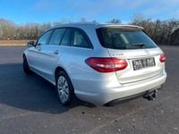 Gebraucht Mercedes C220 170 PS (125 kW) 2015 Silber Limousine