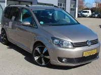 Gebraucht VW Touran Comfortline 105 PS (77 kW) 2012 Beige Van / Kleinbus