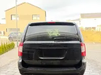 Gebraucht Chrysler Town & Country 287 PS (211 kW) 2014 Schwarz Van / Kleinbus